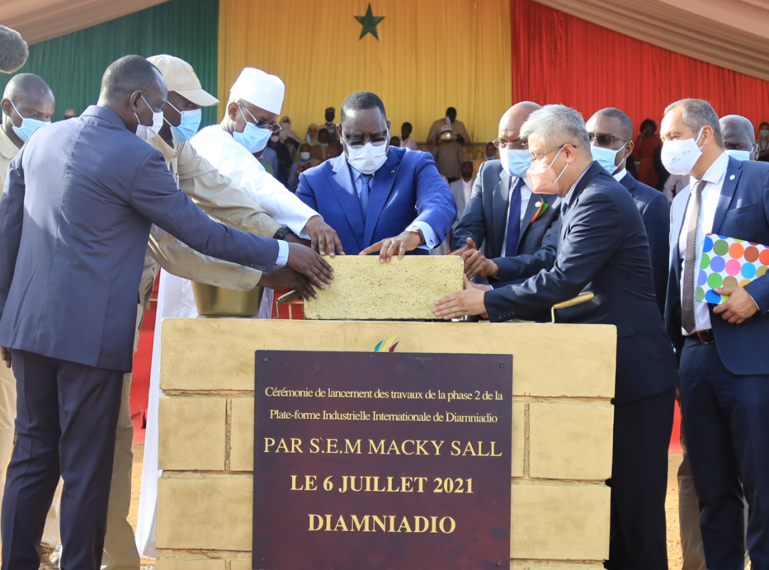 四川路橋點(diǎn)亮塞內(nèi)加爾“燈塔”工程