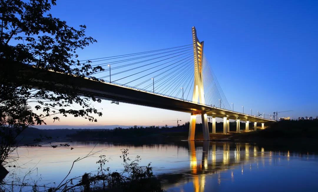 喜訊 | 公司承建米倉山隧道項目、瀘州市沱江四橋項目榮獲國家優(yōu)質(zhì)工程獎