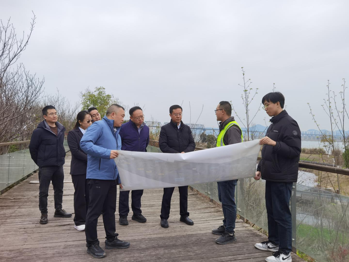 四川路橋黨委委員、紀(jì)委書記焦利軍調(diào)研橋梁公司遂寧六橋項目建設(shè)