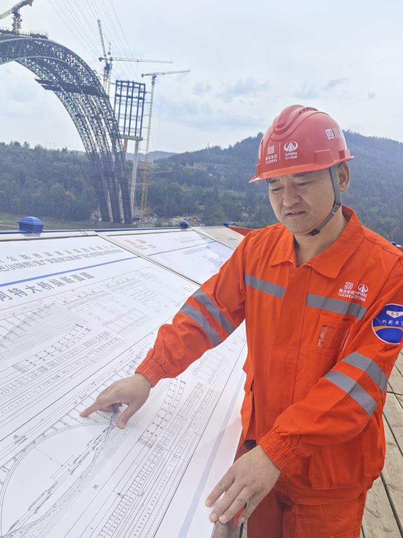 路橋工匠 | 唐超：纜索吊裝“行家里手”的28年堅守